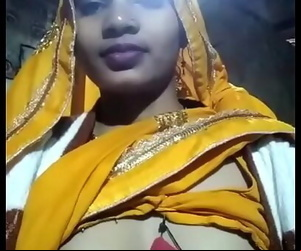 मेरे भाभी दिखा रहा है her..