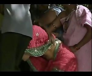 ramya श्री स्तन पॉपआउट from..
